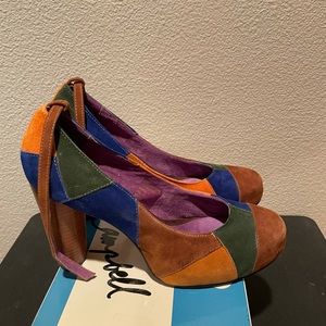 Women’s Jeffrey Campbell Pumps NIB Size 9